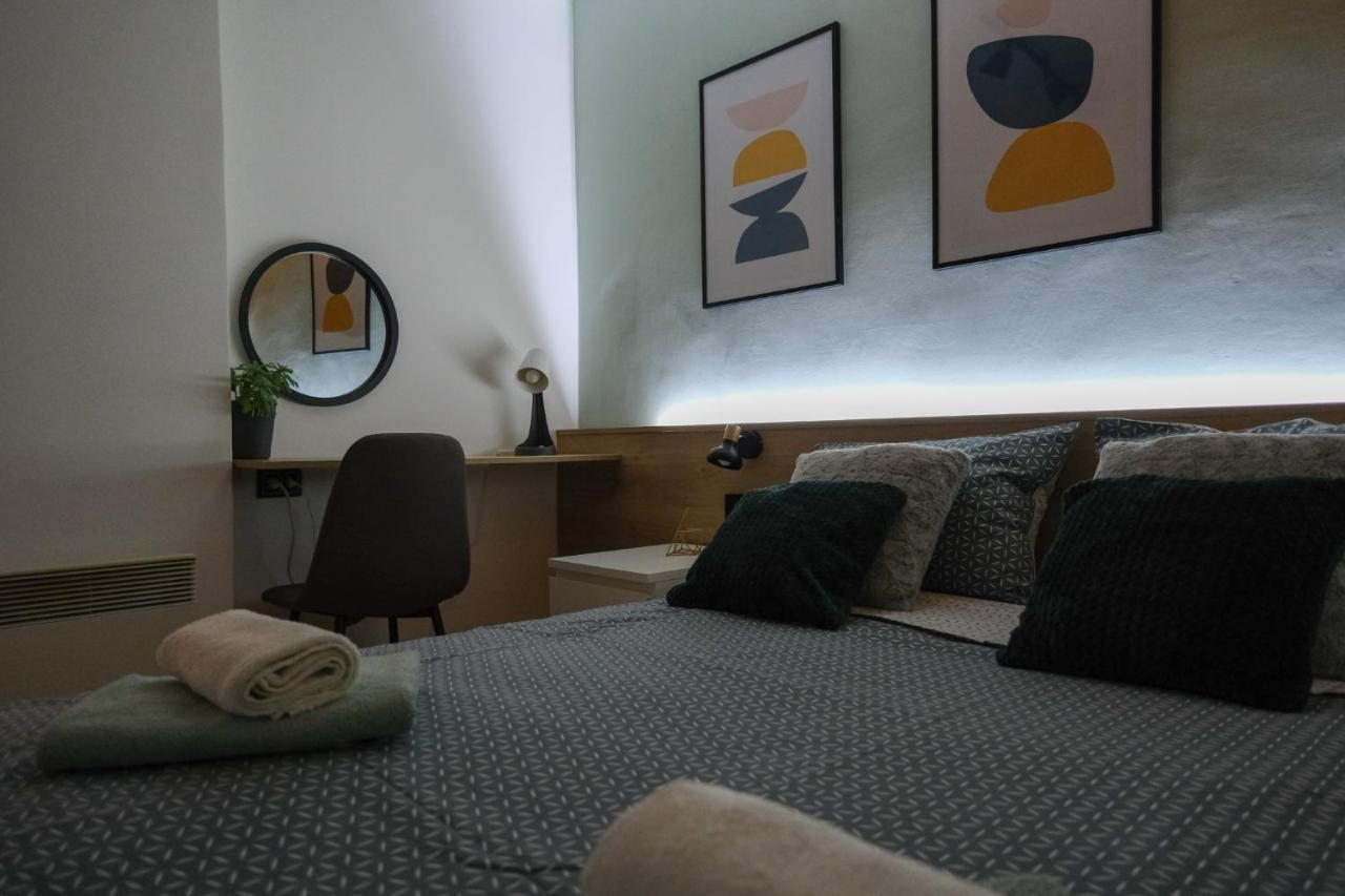 Sunrise Apartments Ni Extérieur photo