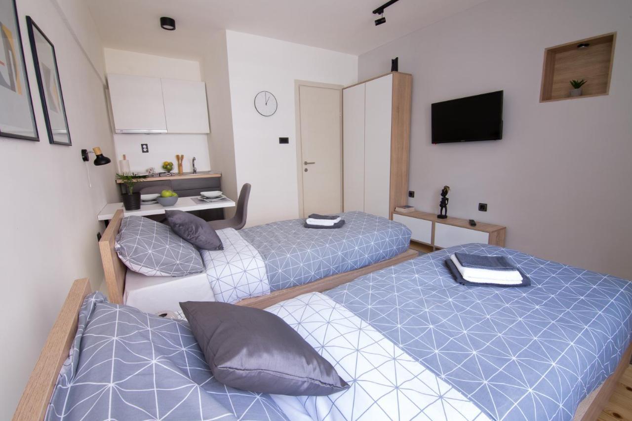 Sunrise Apartments Ni Extérieur photo