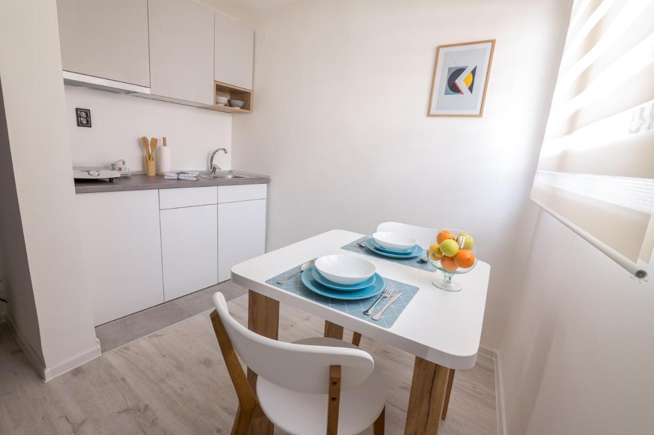 Sunrise Apartments Ni Extérieur photo